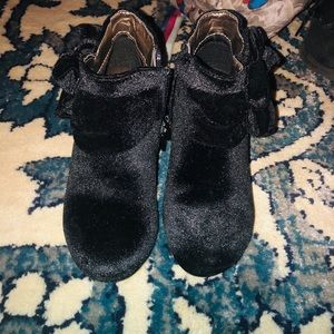 Girls ankle heeled boots